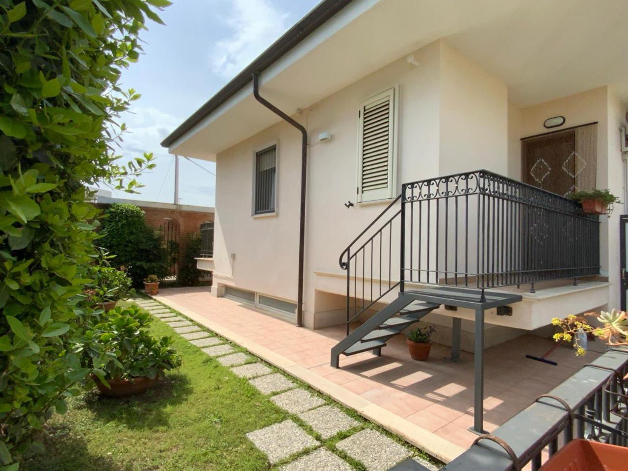 B&B Guarini Casamassima Exterior foto